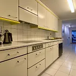 Floor 1 Lägenhet Thun